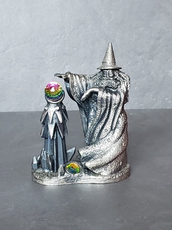 The Crystal Spell 3076. Myth and Magic Vintage Pewter