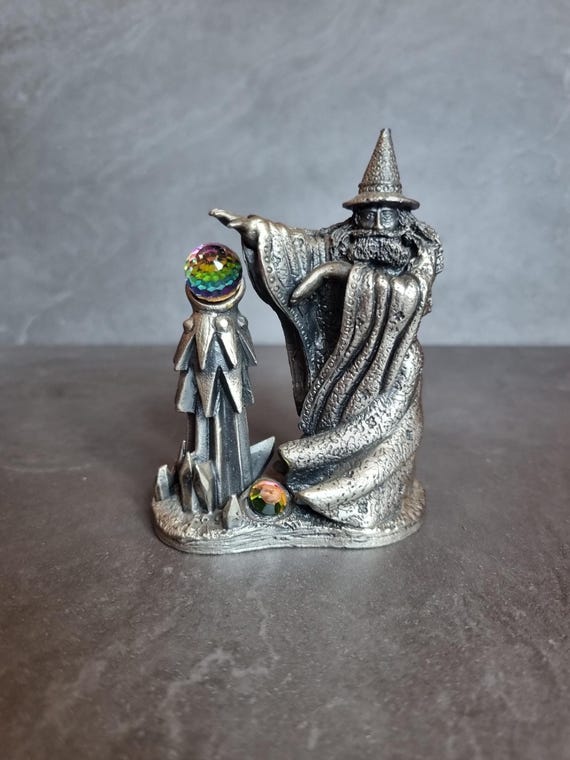 The Crystal Spell 3076. Myth and Magic Vintage Pewter