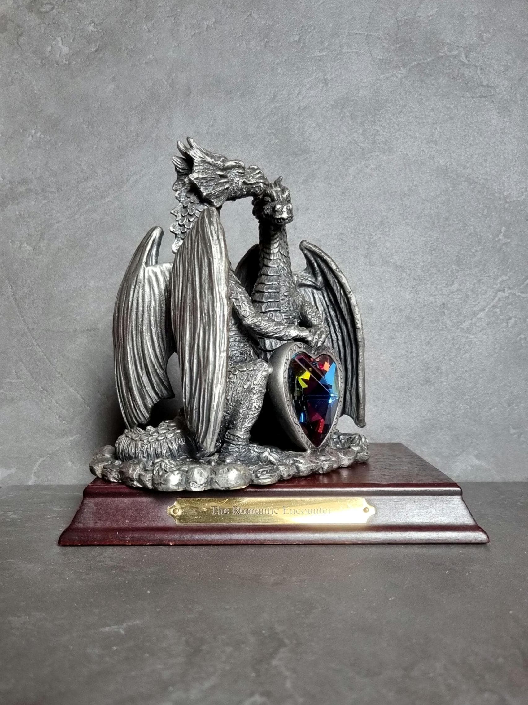ピューター製ドラゴン チューダーミントFINDING THE DRAGONETS Finding the Dragonets 3131, Tudor Mint Myth and Magic