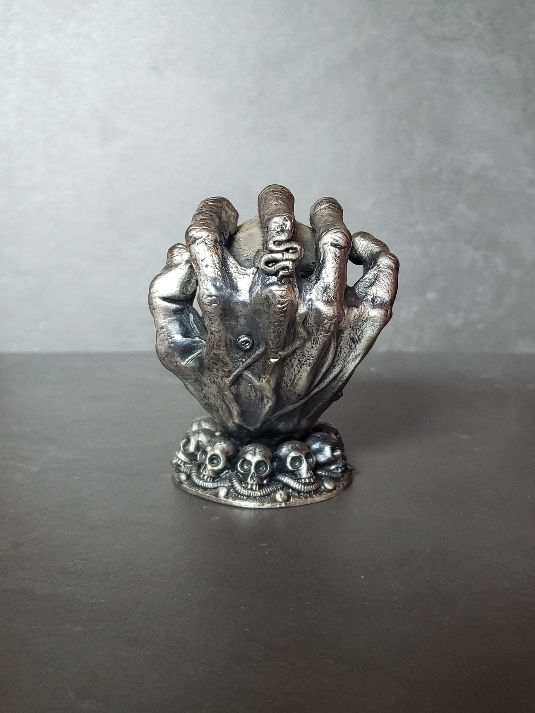 The Keeper of the Skull Tudor Mint Myth and Magic Vintage Pewter