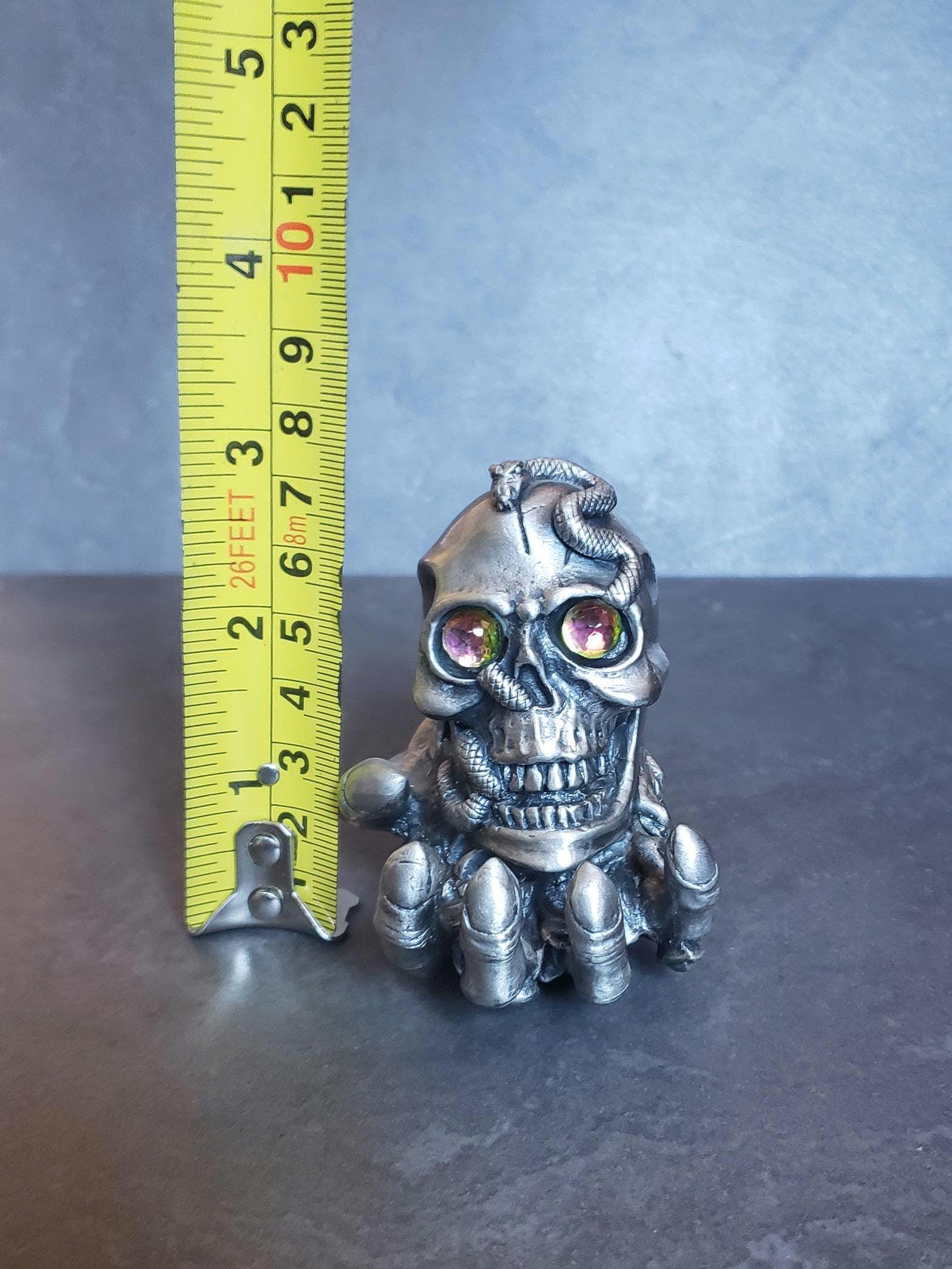 The Skull Holder, Tudor Mint 3161 Myth and Magic Vintage Pewter