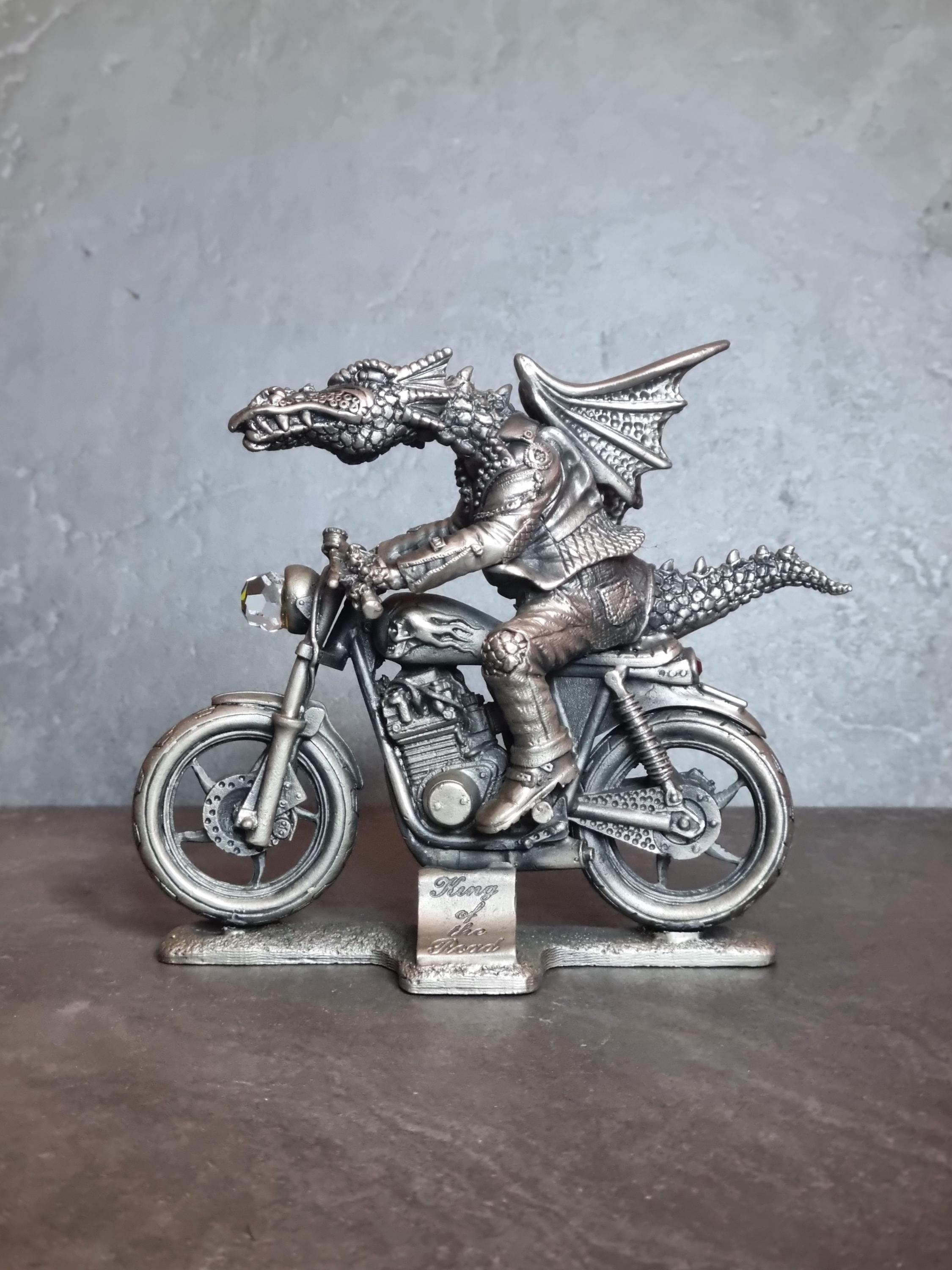 King of the Road. Tudor Mint 3332. Myth and Magic Vintage Pewter