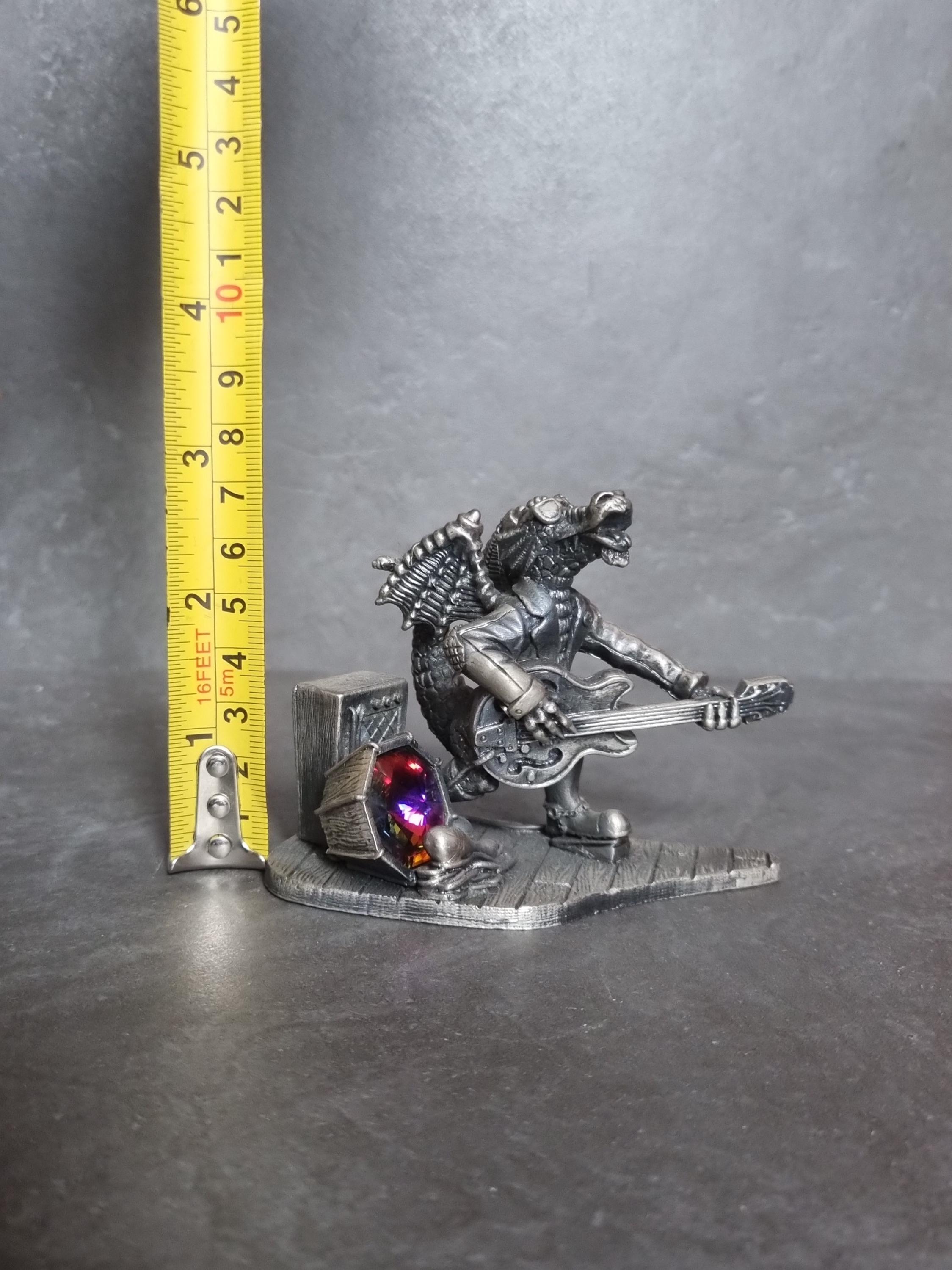 Out of Tune 3160, Myth and Magic Vintage Pewter Dragon With
