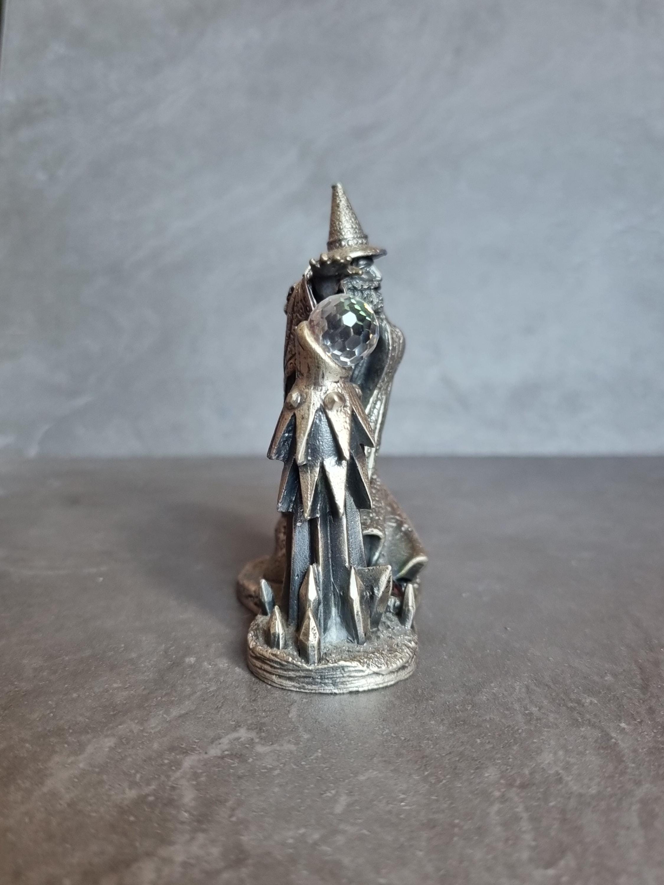 The Crystal Spell 3076. Myth and Magic Vintage Pewter