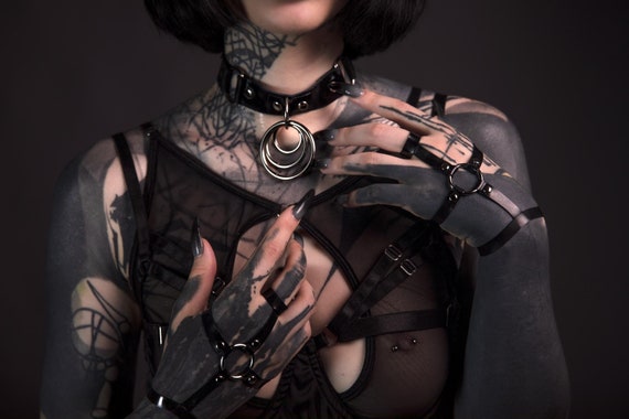 C-R3 Latex Choker Collar