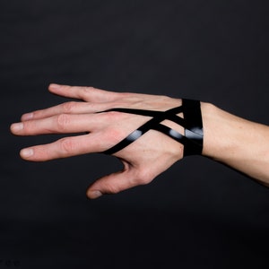 HH - 1 Arnés de mano, Arnés, Látex