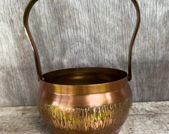 1970s Copper Basket or Bowl with Handle Kitchen Decor Rustic Scandinavian Design Retro Souvenir Handmade