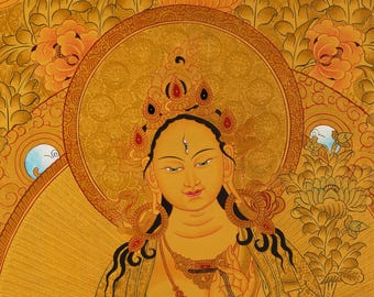 金色の白ターラ菩薩像と阿弥陀如来、ナムギャルマ菩薩、阿弥陀如来