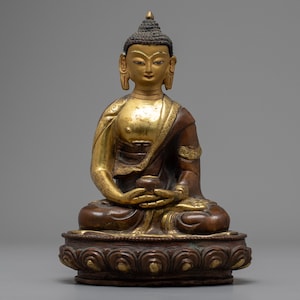 Amitabha Buddha Statue | Nepal Handmade Craft | Himalayan Buddhist Souvenir | Zen Room Decor | Tibetan Buddhist Indoor Statue | Vintage Art