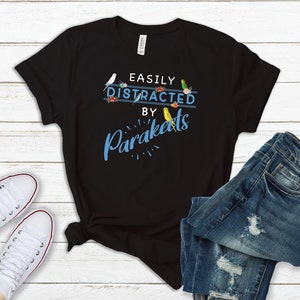 Funny Parakeet Shirt, Women Men, Parrot Lover Gift, Cute Bird T-shirt, Budgie top, Parrot print, exotic pet t shirt. Explore now!