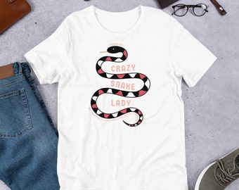 Camisa de serpiente para los amantes de los reptiles. Gran regalo de amante del reptil para las mujeres y los hombres. Camiseta gráfica linda. Camisetas. ¡Explora ahora!