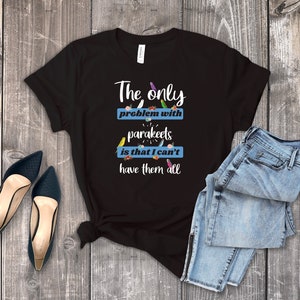 Funny Parakeet Shirt, Women Men, Parrot Lover Gift, Cute Bird T-shirt, Budgie top, Parrot print, exotic pet t shirt. Explore now!
