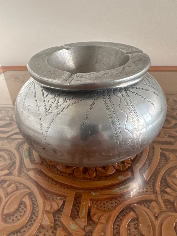 Ceramic covered aluminium can, cool looking ashtray without