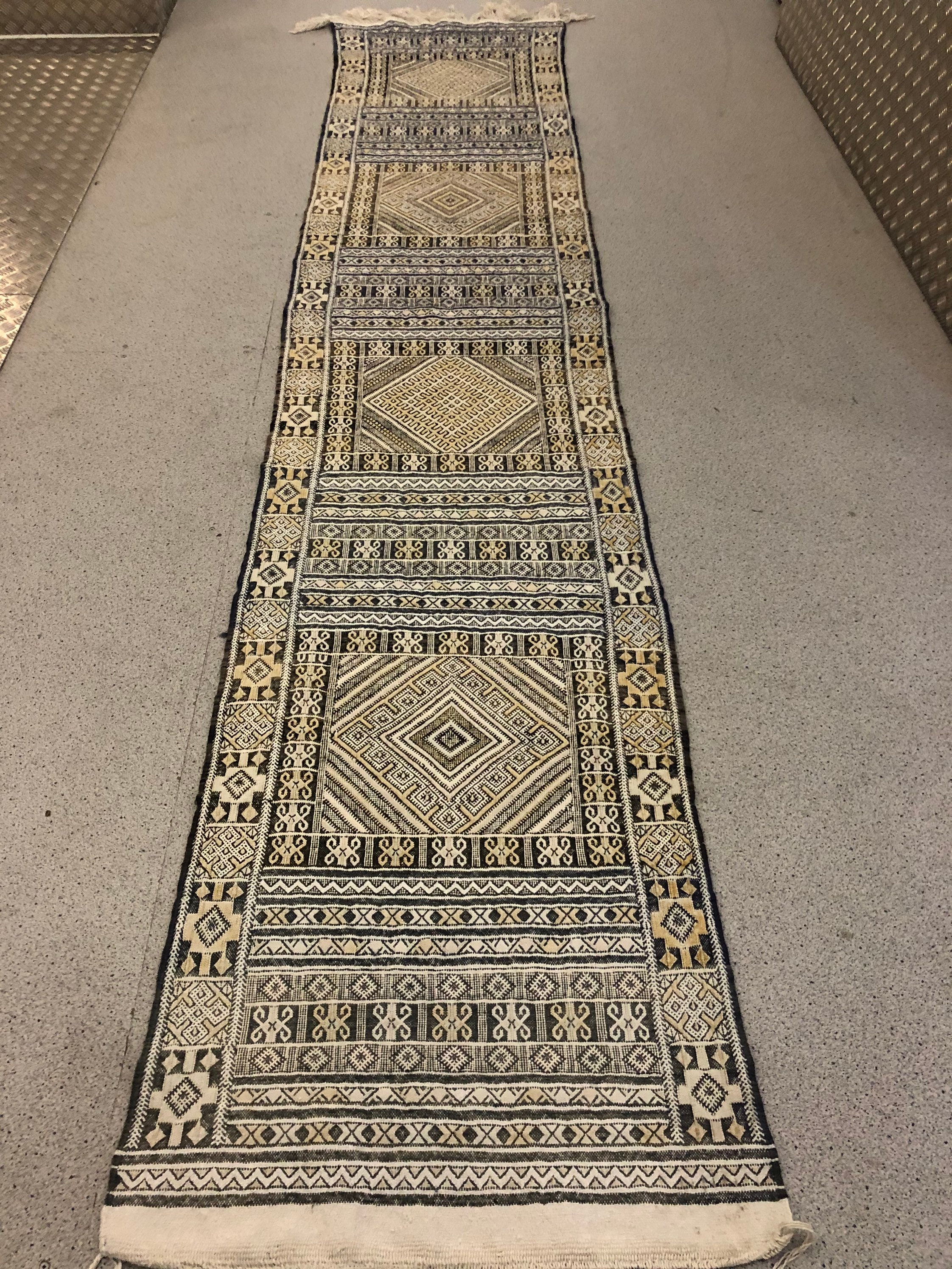 Buy Handmade Moroccan Runner Rug Kilim Online in India - Etsy