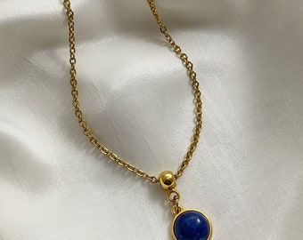 Collier pendentif lapis lazuli, chaîne en or bijoux pierres précieuses