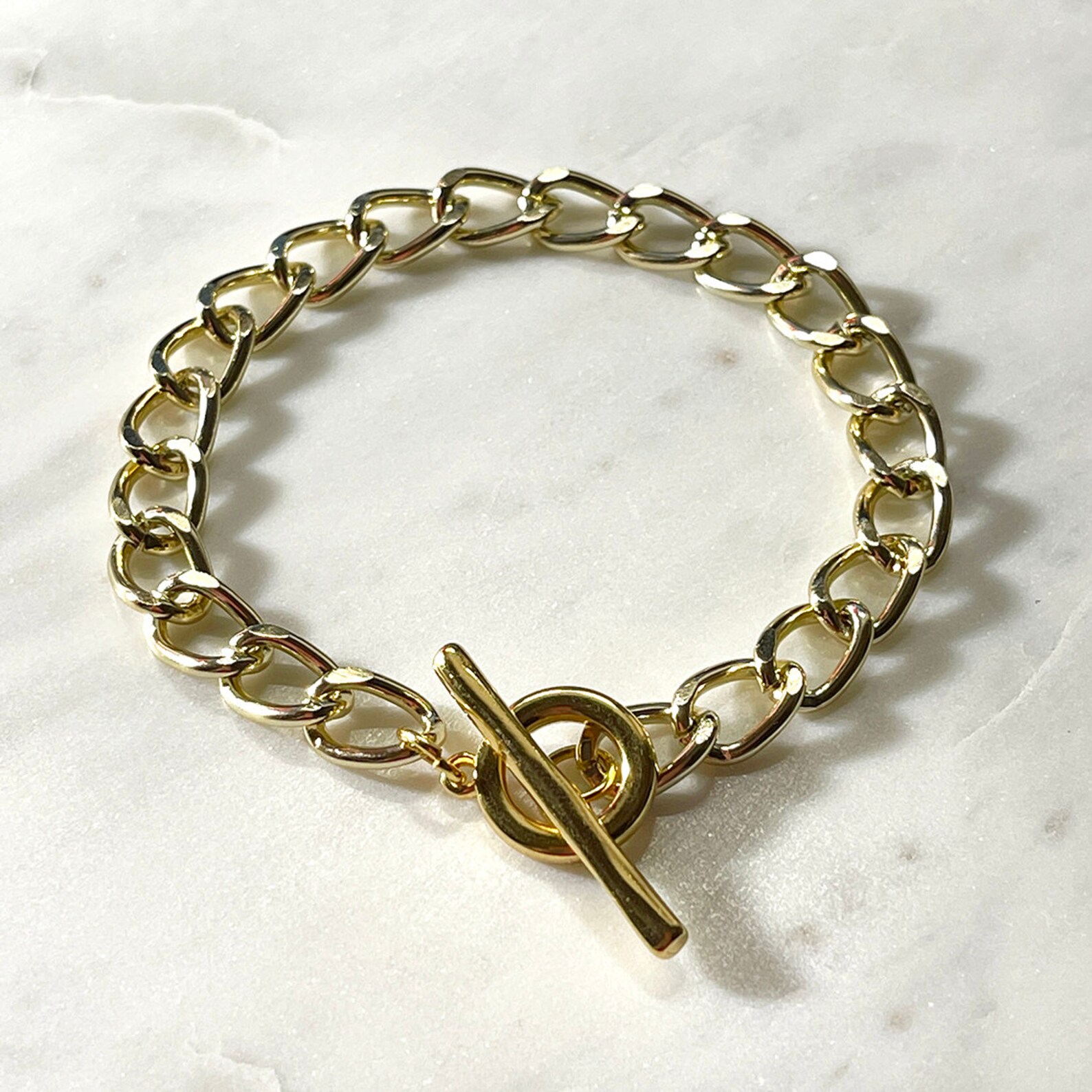 Toggle Bracelet Gold Chain Bracelet with Toggle Clasp Etsy