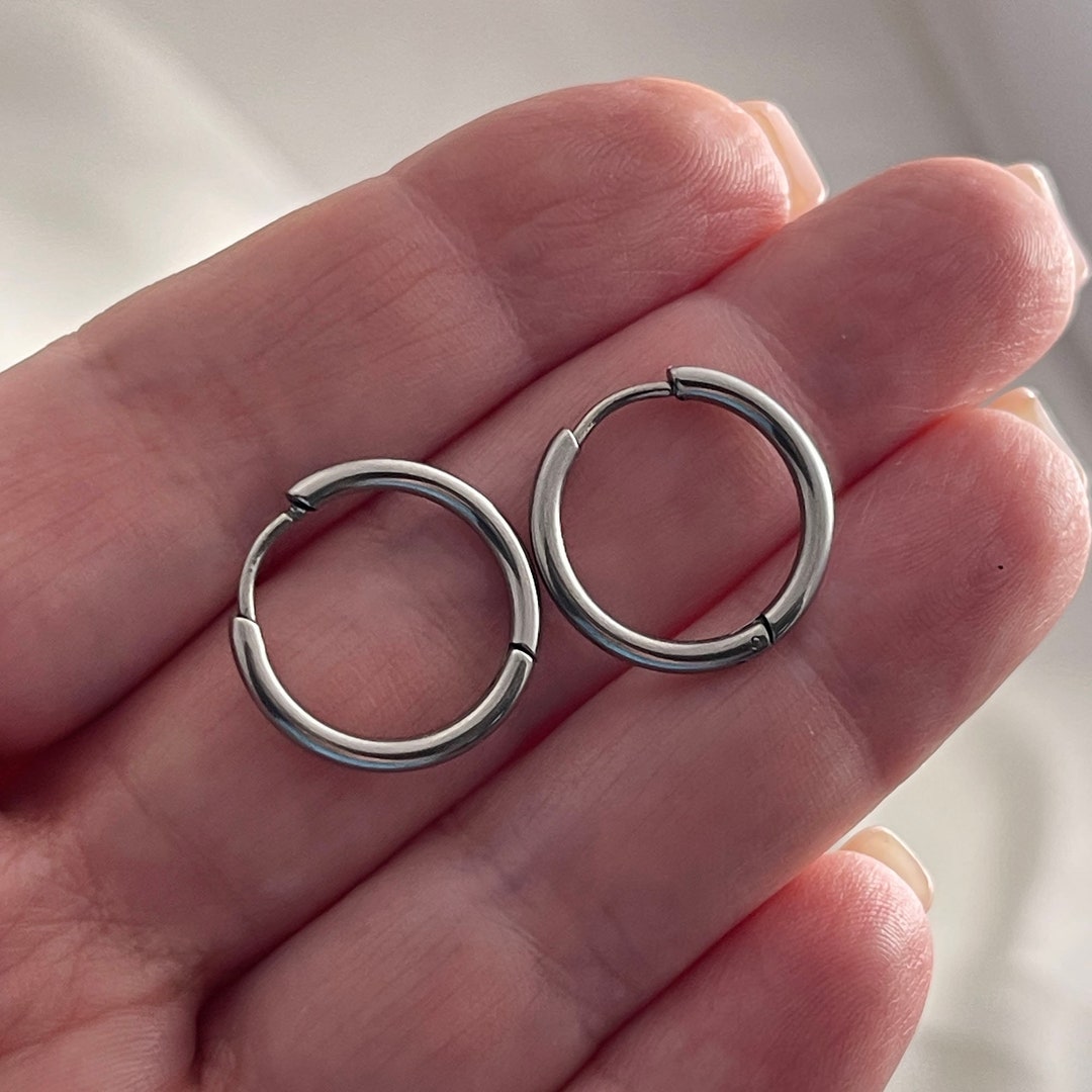 Silver Hoop Earrings, Lightweight Stackable Earrings, 14mm