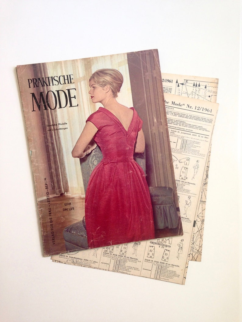 PRAKTISCHE MODE Vintage Modezeitschrift Modemagazin mit Schnittmustern Dezember 1961 image 1