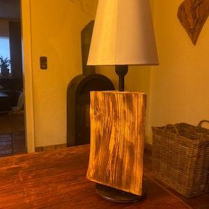 Tischlampe