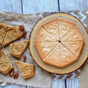 Celtic Shortbread Pans