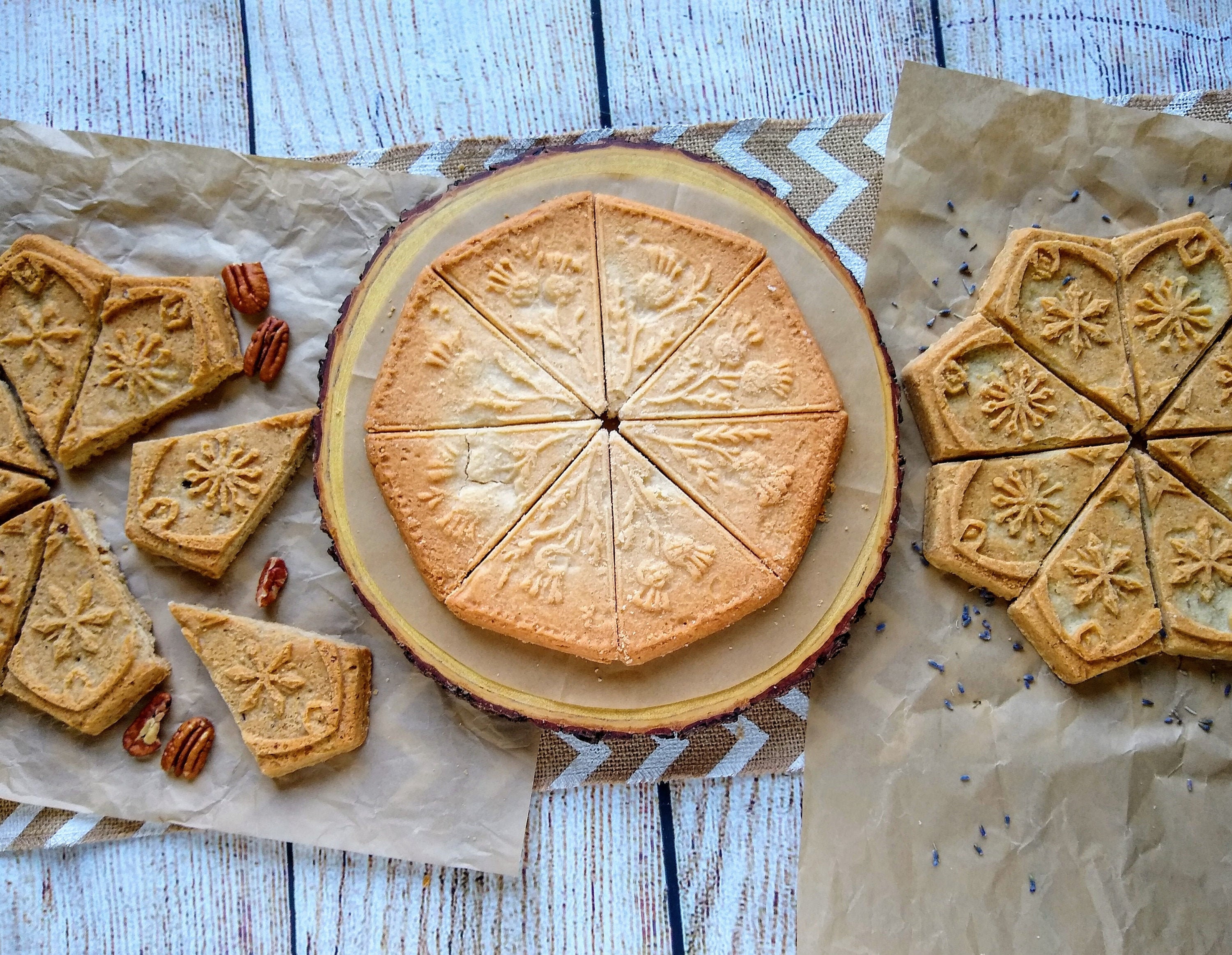 Brown Bag Carousel Shortbread Pan