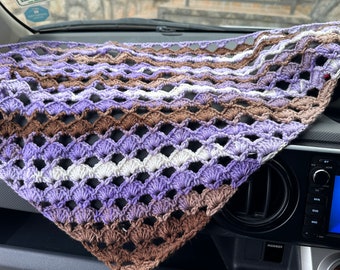 Open shell stitch crochet triangular shawl