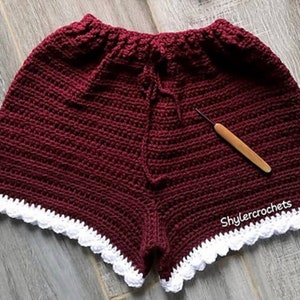 CROCHET BOOTY SHORTS