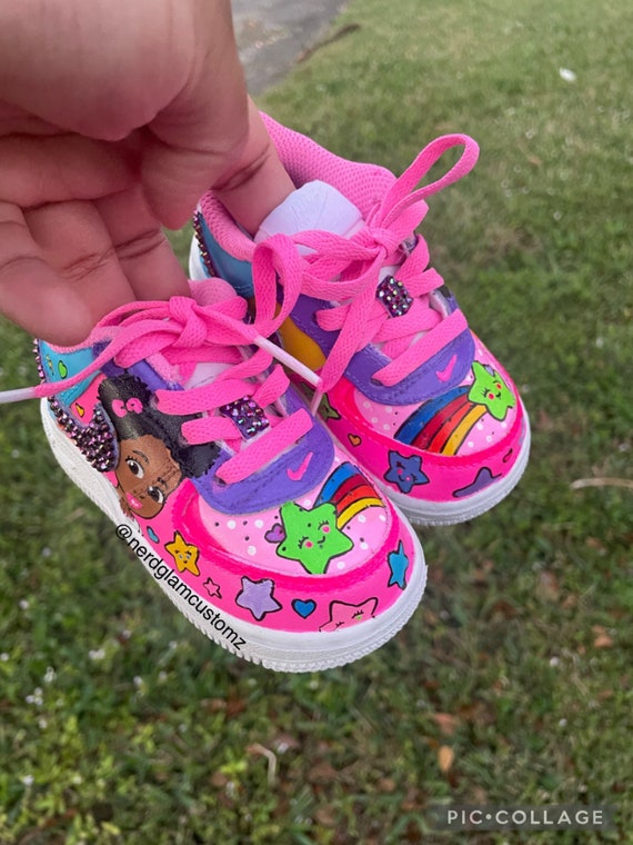 Pink nike shoes kids discount