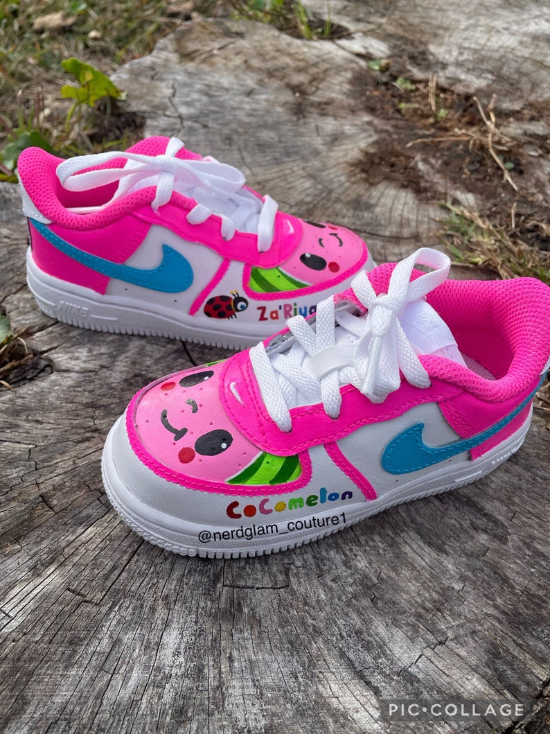 para agregar implícito Escupir Rosa Cocomelon Cumpleaños Nike Air Force 1 Zapatos para niñas - Etsy España