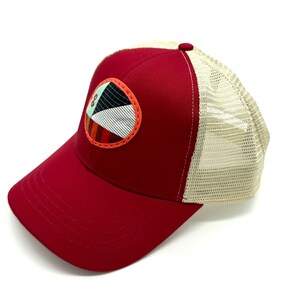 Mini Quilt Trucker Hat (Rot mit Karo und Kreisen)