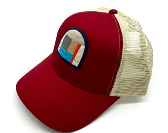 Mini Quilt Trucker Hat (Red arch with broken line)