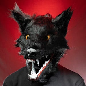 Moving Jaw Wolf Mask Realistic Faux Fur Beast Mask Horror Creature Black Werewolf Cosplay Mask LARP Halloween Costume Prop Adult