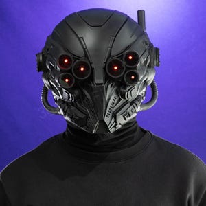 sci fi combat helmet front visor detail