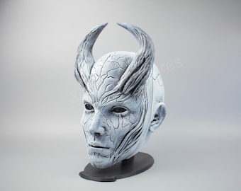 Tragbarer Cosplay Helm, Dämon gehörnte Maske, Vollmaske, Halloween Helm, Fantasy Horror Kostüm, Gothic Maskerade Maske, Helm Maske Cosplay