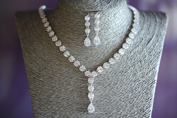 Sepniell Silver Bridal Jewelry Set Rhinestone Weddding Necklace Set Crystal Prom  Jewelry Sets for Women Wedding Jewelry for Bride and Bridesmaids price in  Dubai, UAE | Compare Prices