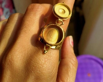 Handmade Brass Secret Box Ring: Vintage Snuff Box