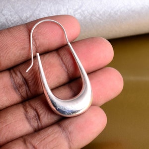 Silver Hoop Earrings, Oval Hoops, Puffed Silver Hoops, Creole Dome Hoop Jewelry, Rectangular Graduated Hoop Gift for her, summer jewellery .