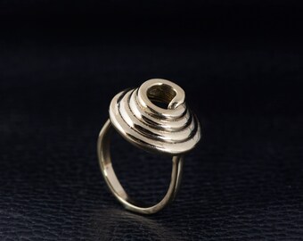 Gold Wired Ring, Brass Spiral Ring, Loop Ring,  Hypnotic Ring, Snail Ring, Woman Ring,  Handmade Dainty Ring.