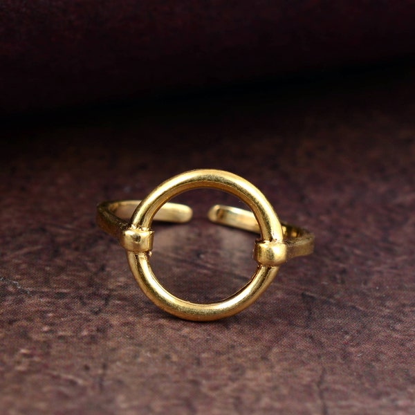 Circle Ring Simple O Ring Yello Gold Outline Circle Ring Dainty ring Karma ring Minimalist Jewelry
