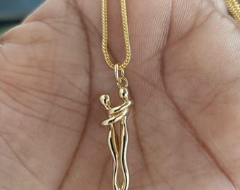 Gold Hugging Couple Necklace, Eternal Love Charm,  Embrace Pendant, Couple Hug Jewelry.
