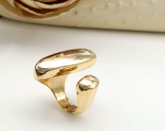 Gold Bypass Ring: Adjustable Brass Thumb Ring