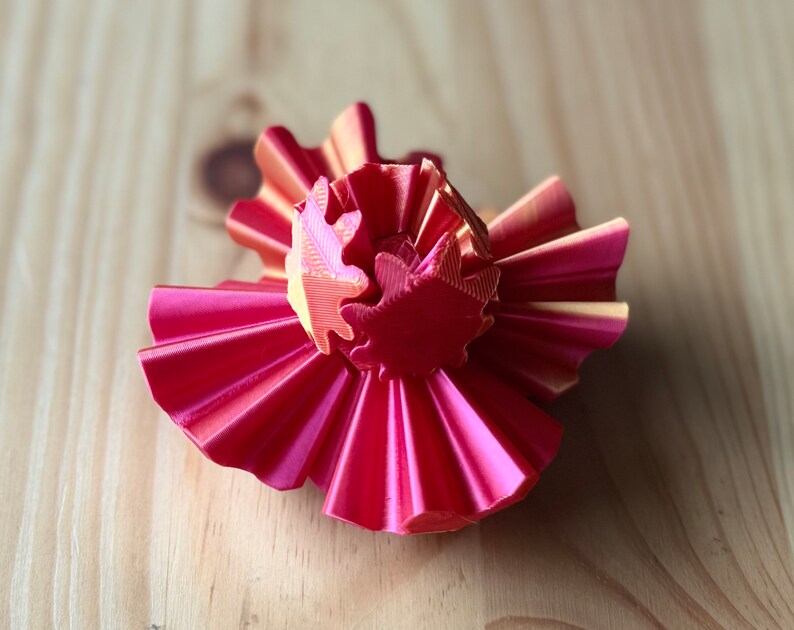 Gear ball opened up to flower.