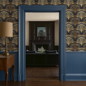 Art deco wallpaper Navy Elegant accent wallpaper, Modern wallpaper Peel and Stick, 1920s style wallpaper Art Deco Scallop