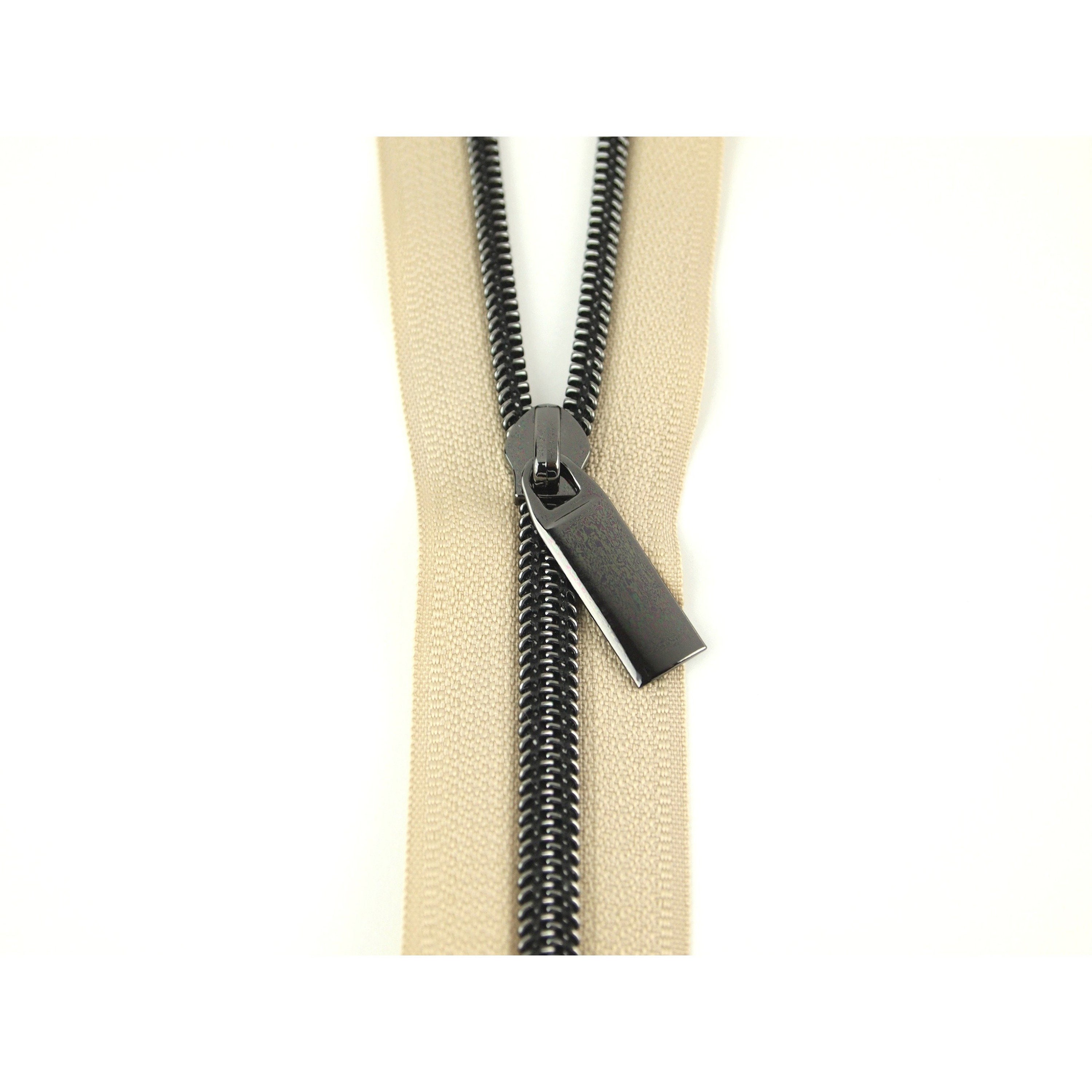 Beige #5 or #3 Nylon Coil Zippers: 3 Yards With 9 Pulls - Etsy