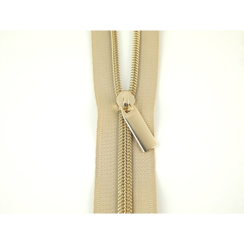 Beige 5 Nylon Coil Zippers 3 Yards With 9 Pulls Etsy