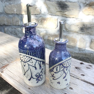 stoneware ceramic bottle, turned, with spout and steel cap, for the table, oil, vinegar, soy sauce, water, wine