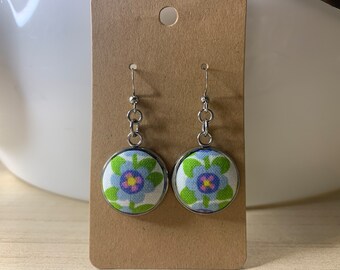 Boucles d’oreilles boutons pendantes 22 mm