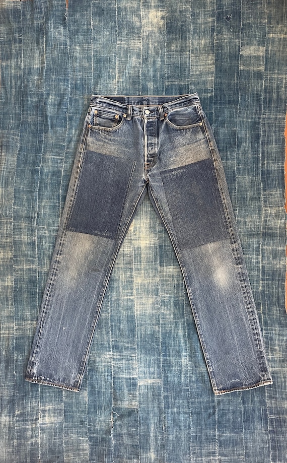Patched Levi’s jeans 501s dark wash 30x30