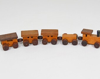 Vintage Miniature Wooden Train Loquai Holzkunst Germany Small Locomotive 4.5"