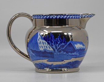 Wedgwood Etruria Platina och Blåvit Dovhjort Cream Pitcher REPAR